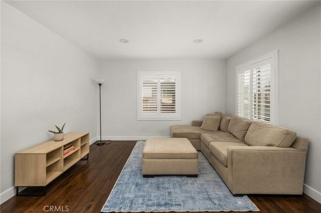 636 E Via Barola, Long Beach, CA 90805