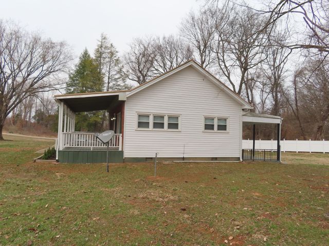 1280 Thompsonville Ln, Oak Grove, KY 42262