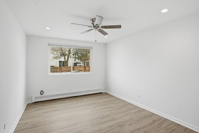 37 W 66th Street 5, Westmont, IL 60559