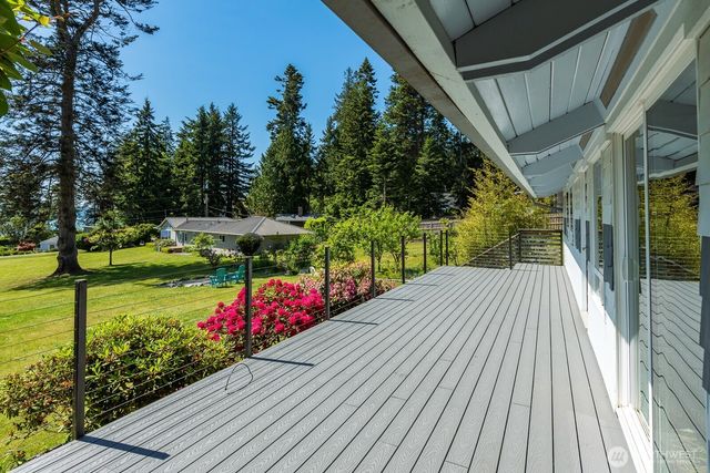 3568 S Camano Drive, Camano Island, WA 98282