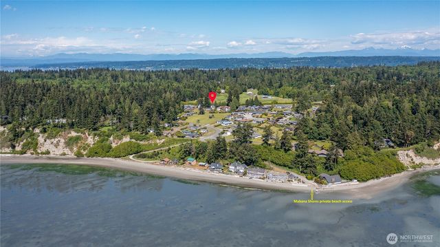 3568 S Camano Drive, Camano Island, WA 98282