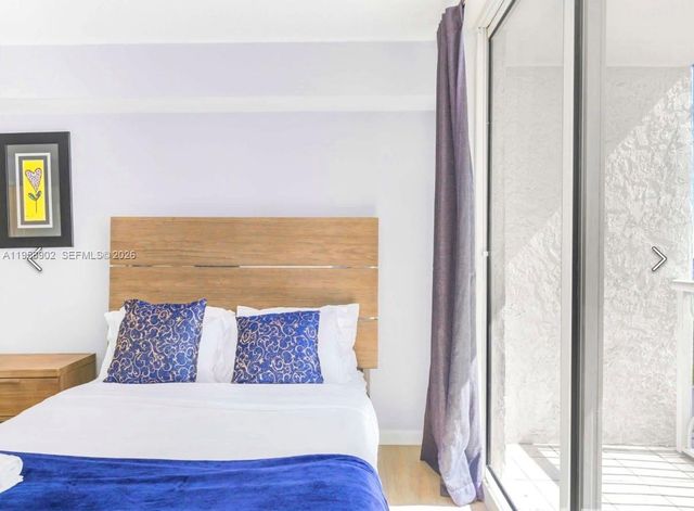 1200 Brickell Bay Dr 1509, Miami, FL 33131