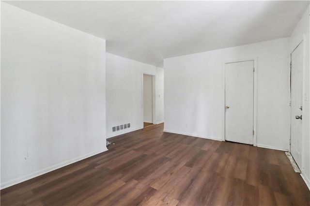 5990 Mallory Road, Atlanta, GA 30349