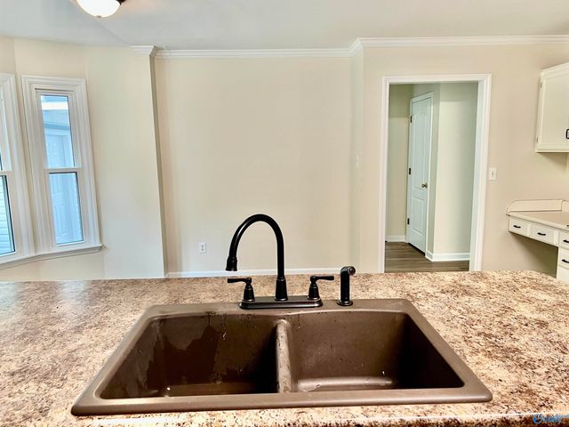 2301 Shady Grove Lane SW, Decatur, AL 35603
