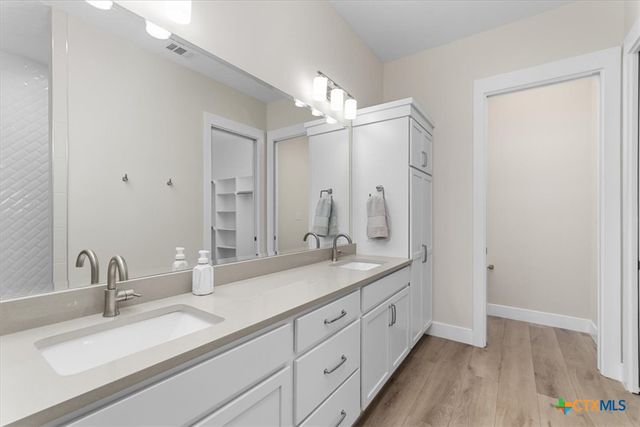 3008 Legend Oaks Boulevard, Belton, TX 76513