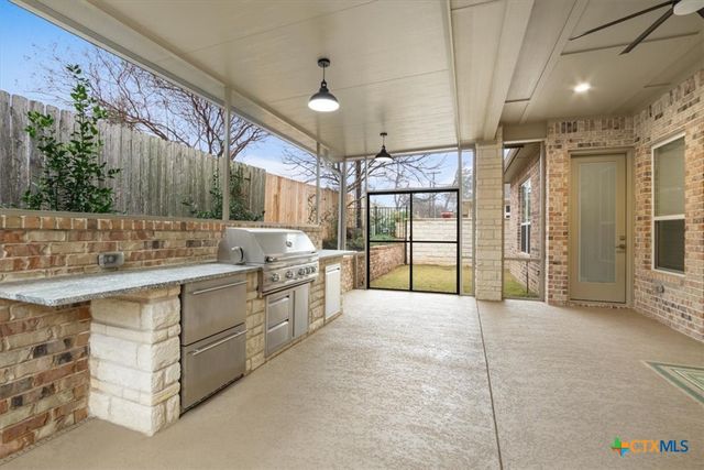 3008 Legend Oaks Boulevard, Belton, TX 76513