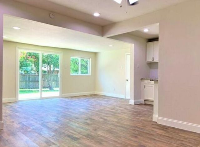 2536 Rutherford, Irving, TX 75062