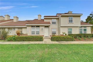4 Wellesley, Irvine, CA 92612