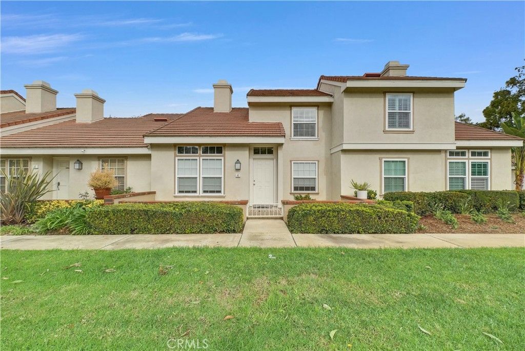 4 Wellesley, Irvine, CA 92612