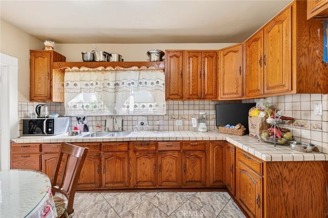 1131 Echo Park Ave, Los Angeles, CA 90026
