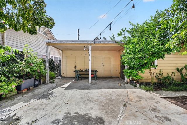 1131 Echo Park Ave, Los Angeles, CA 90026