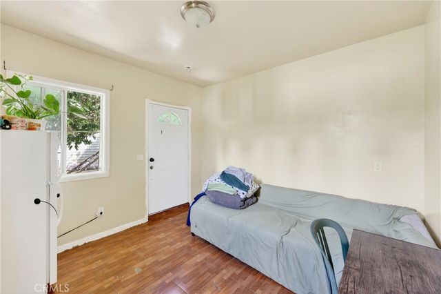 1131 Echo Park Ave, Los Angeles, CA 90026