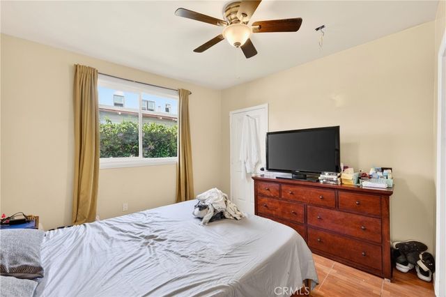 1131 Echo Park Ave, Los Angeles, CA 90026