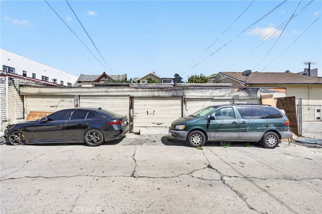 1131 Echo Park Ave, Los Angeles, CA 90026