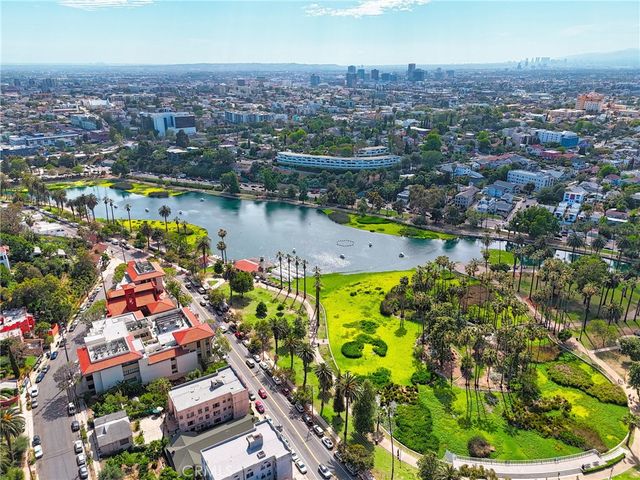 1131 Echo Park Ave, Los Angeles, CA 90026