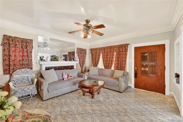 1131 Echo Park Ave, Los Angeles, CA 90026