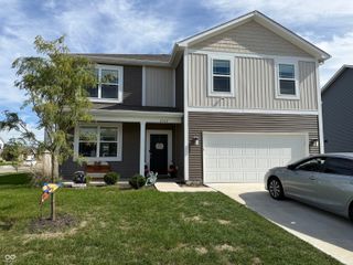 2360 Larkspur Lane, Shelbyville, IN 46176