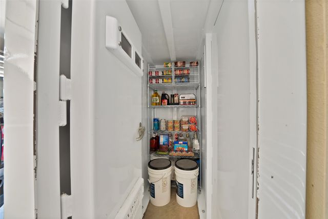 7421 Dawn Avenue, Pilot Point, TX 76258