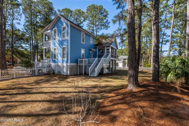 39 Downing Drive, Beaufort, SC 29907