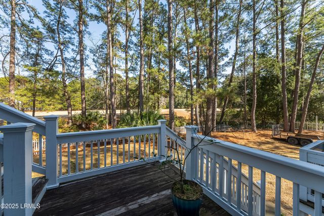 39 Downing Drive, Beaufort, SC 29907