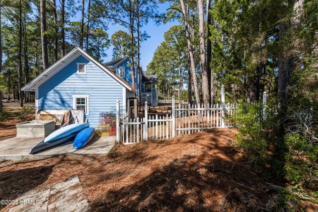 39 Downing Drive, Beaufort, SC 29907