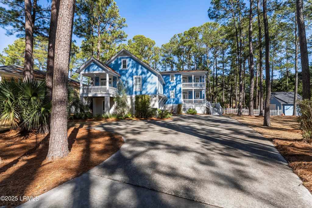 39 Downing Drive, Beaufort, SC 29907