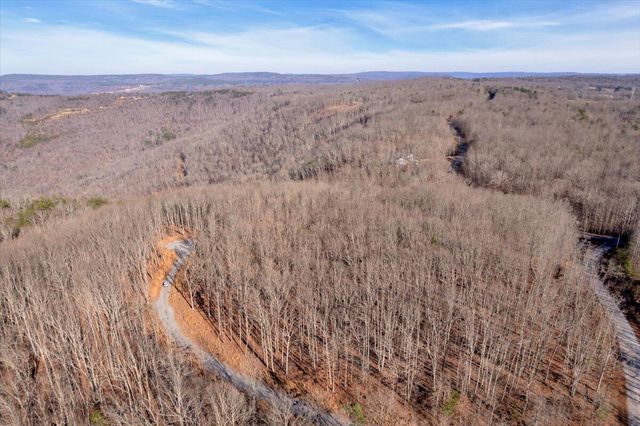 211 Walosi Lane, South Pittsburg, TN 37380