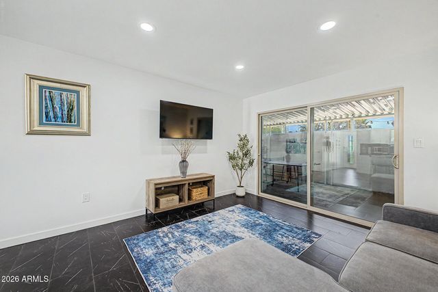 6721 E MC DOWELL Road 325B, Scottsdale, AZ 85257
