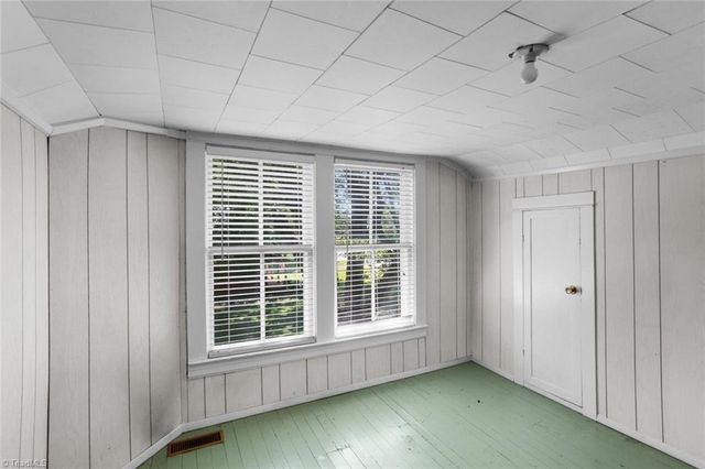 106 Sunset Drive, Boonville, NC 27011