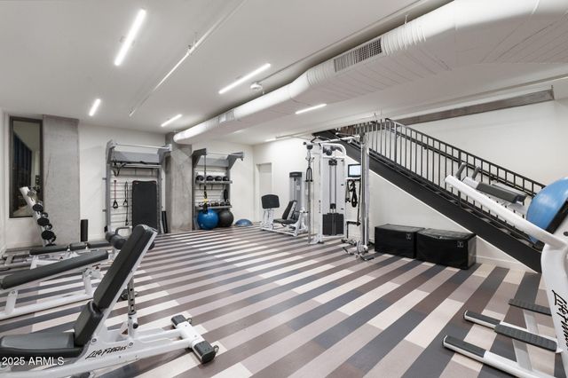 2300 E CAMPBELL Avenue 218, Phoenix, AZ 85016