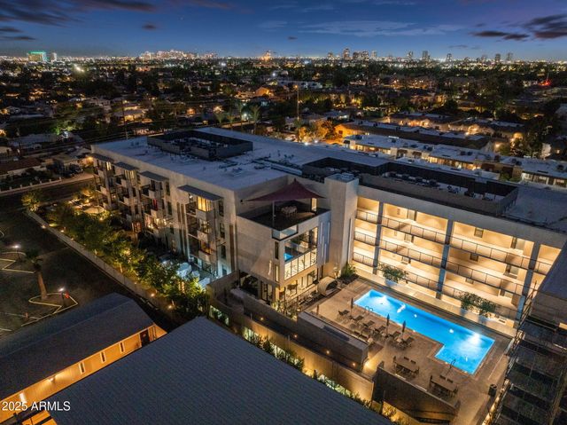 2300 E CAMPBELL Avenue 218, Phoenix, AZ 85016