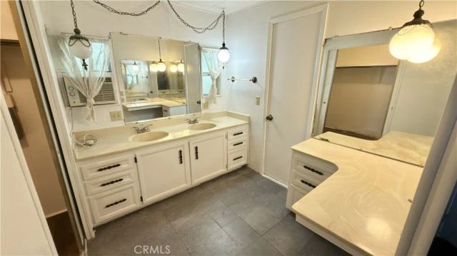 12 Jupiter st, Palm Springs, CA 92264