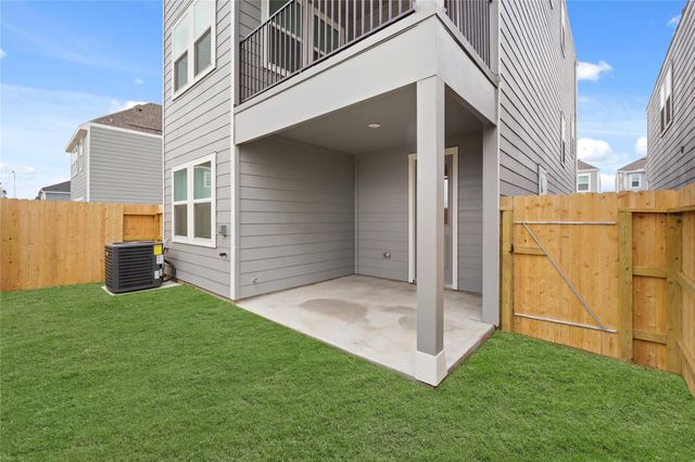 2308 Via Cami Lane, Houston, TX 77051