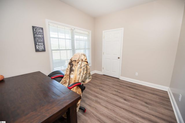 450 Meadow Road, Inman, SC 29349