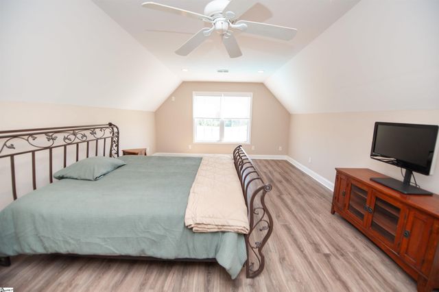 450 Meadow Road, Inman, SC 29349