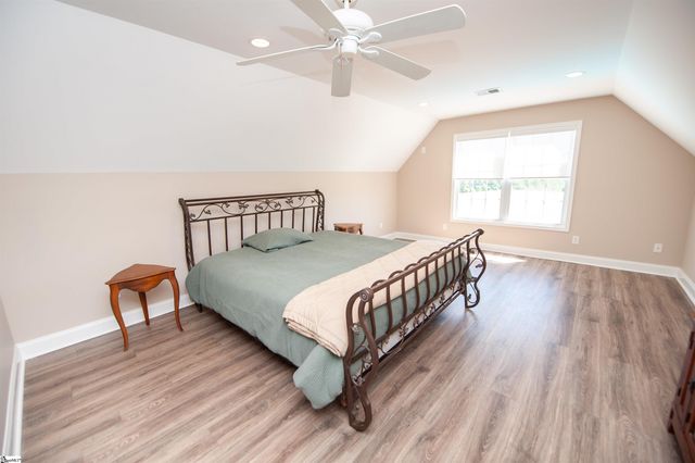 450 Meadow Road, Inman, SC 29349