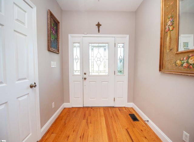 450 Meadow Road, Inman, SC 29349