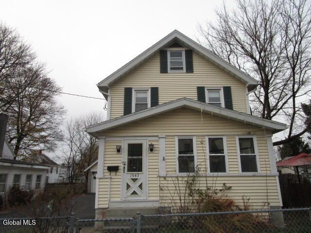 1547 5th Street, Rensselaer, NY 12144
