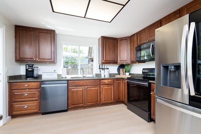 11053 Cilker River Way, Rancho Cordova, CA 95670
