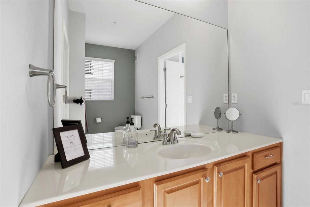 Image 27 of property listing at 4114 BREAKVIEW DRIVE 20802, Orlando, FL 32819