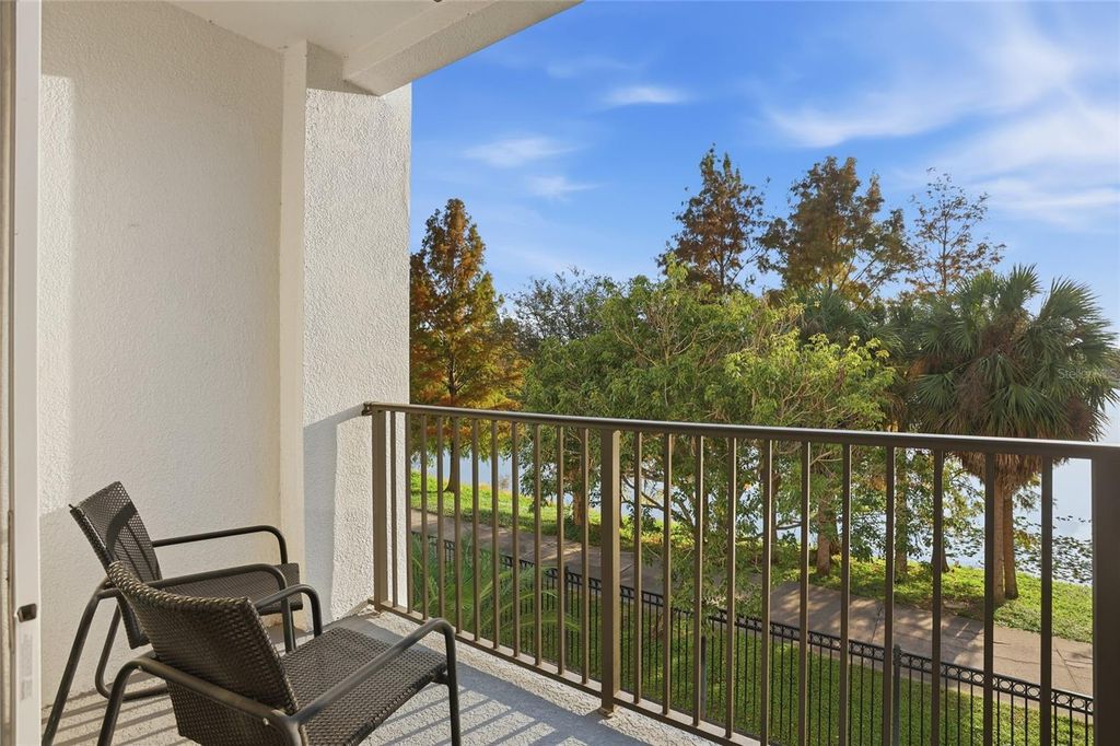 Image 31 of property listing at 4114 BREAKVIEW DRIVE 20802, Orlando, FL 32819