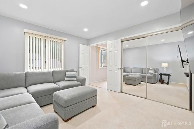 137 Redpine Loop, Old Bridge, NJ 08857