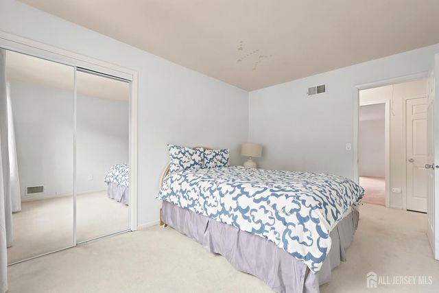 137 Redpine Loop, Old Bridge, NJ 08857