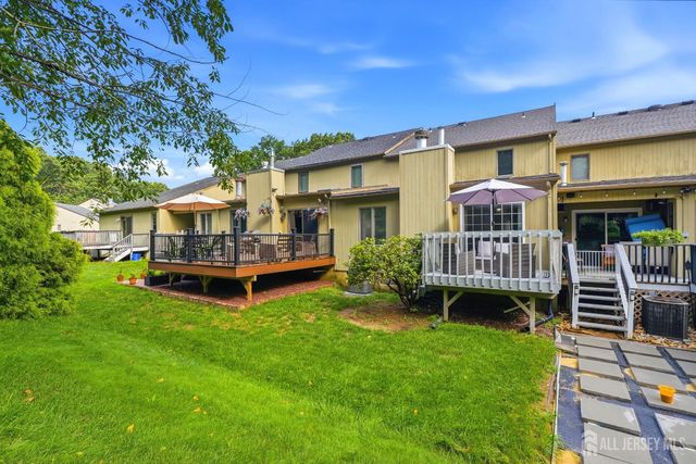 137 Redpine Loop, Old Bridge, NJ 08857