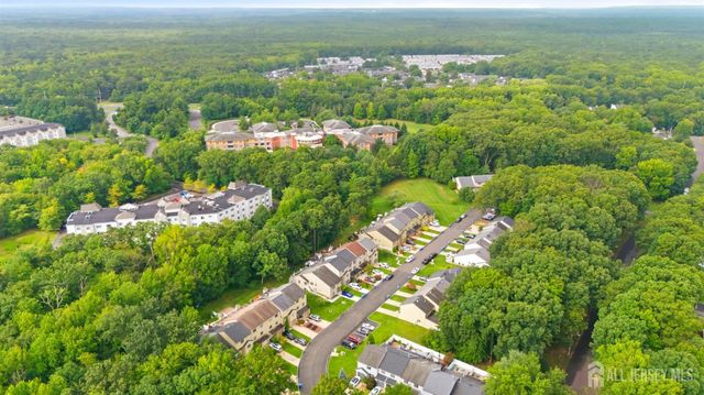 137 Redpine Loop, Old Bridge, NJ 08857
