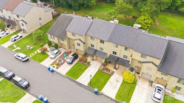 137 Redpine Loop, Old Bridge, NJ 08857