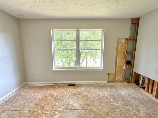 1025 Killian, Mooresville, IN 46158