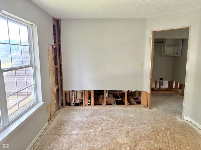1025 Killian, Mooresville, IN 46158