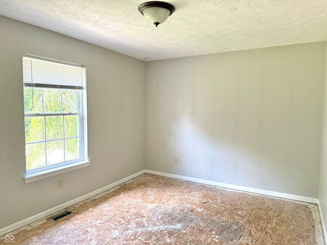 1025 Killian, Mooresville, IN 46158