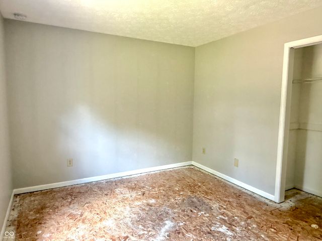 1025 Killian, Mooresville, IN 46158